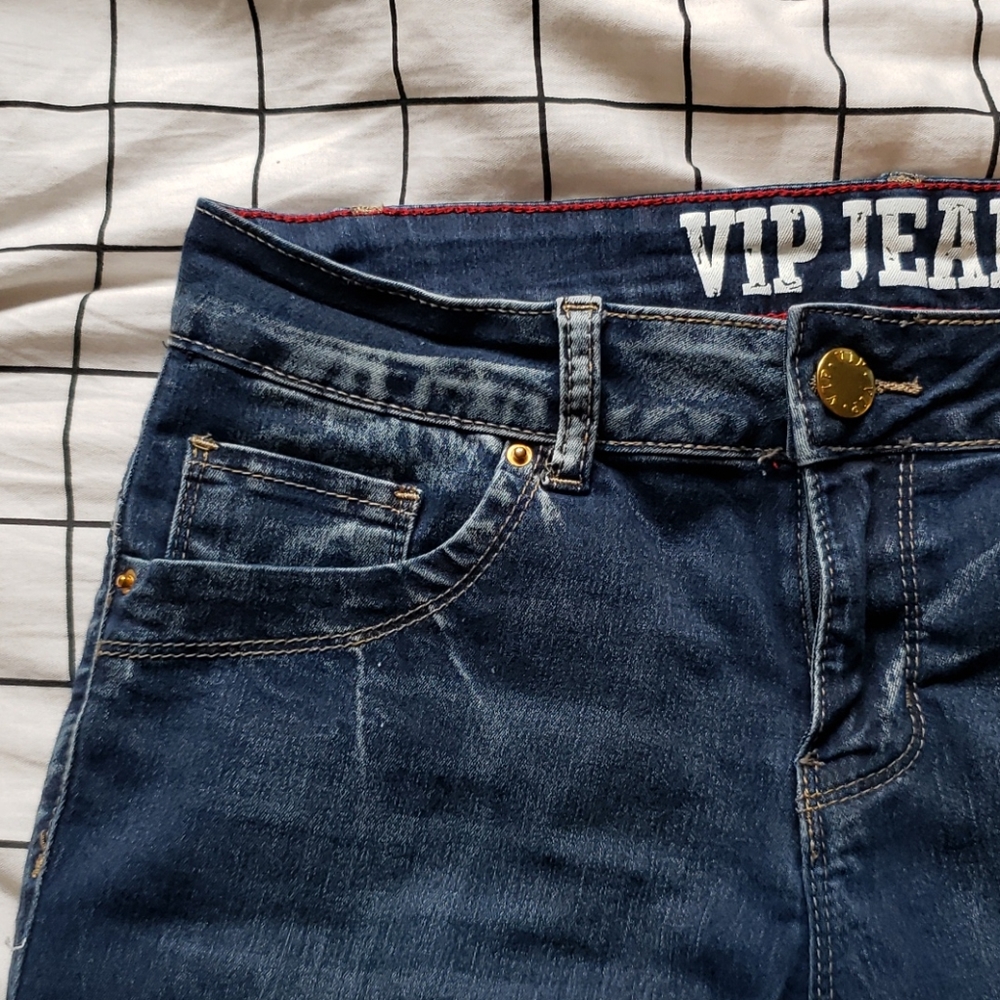 VIP JEANS